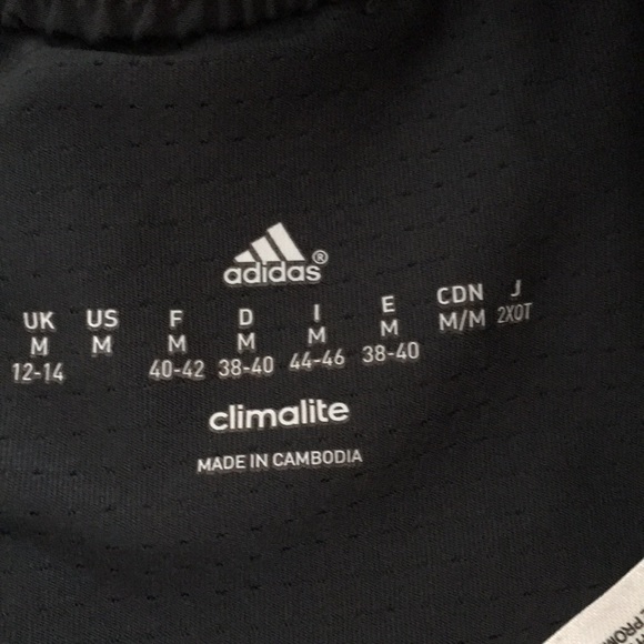 ADIDAS RUNNING SHORTS - Picture 3 of 5